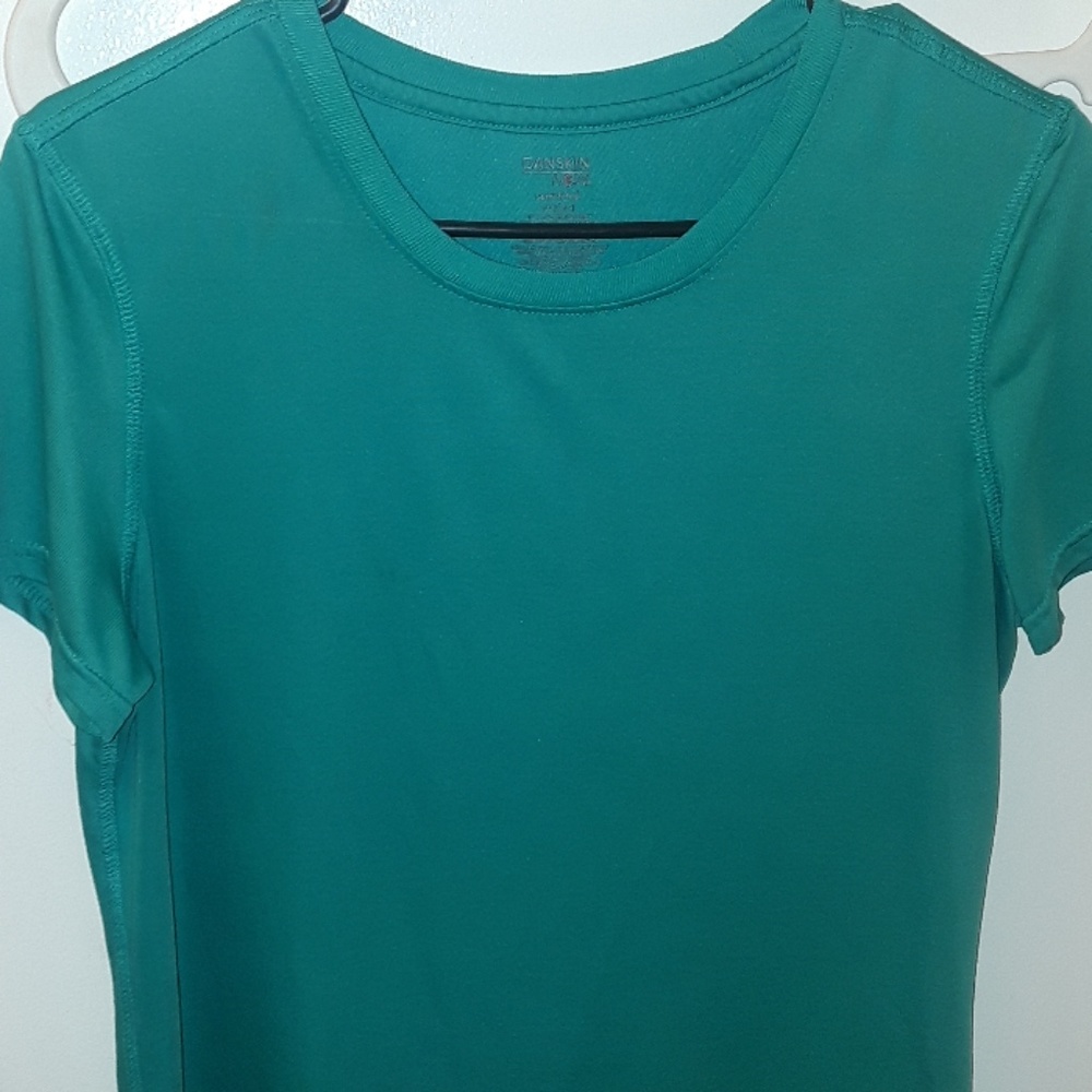 Danskin Blue/green tee